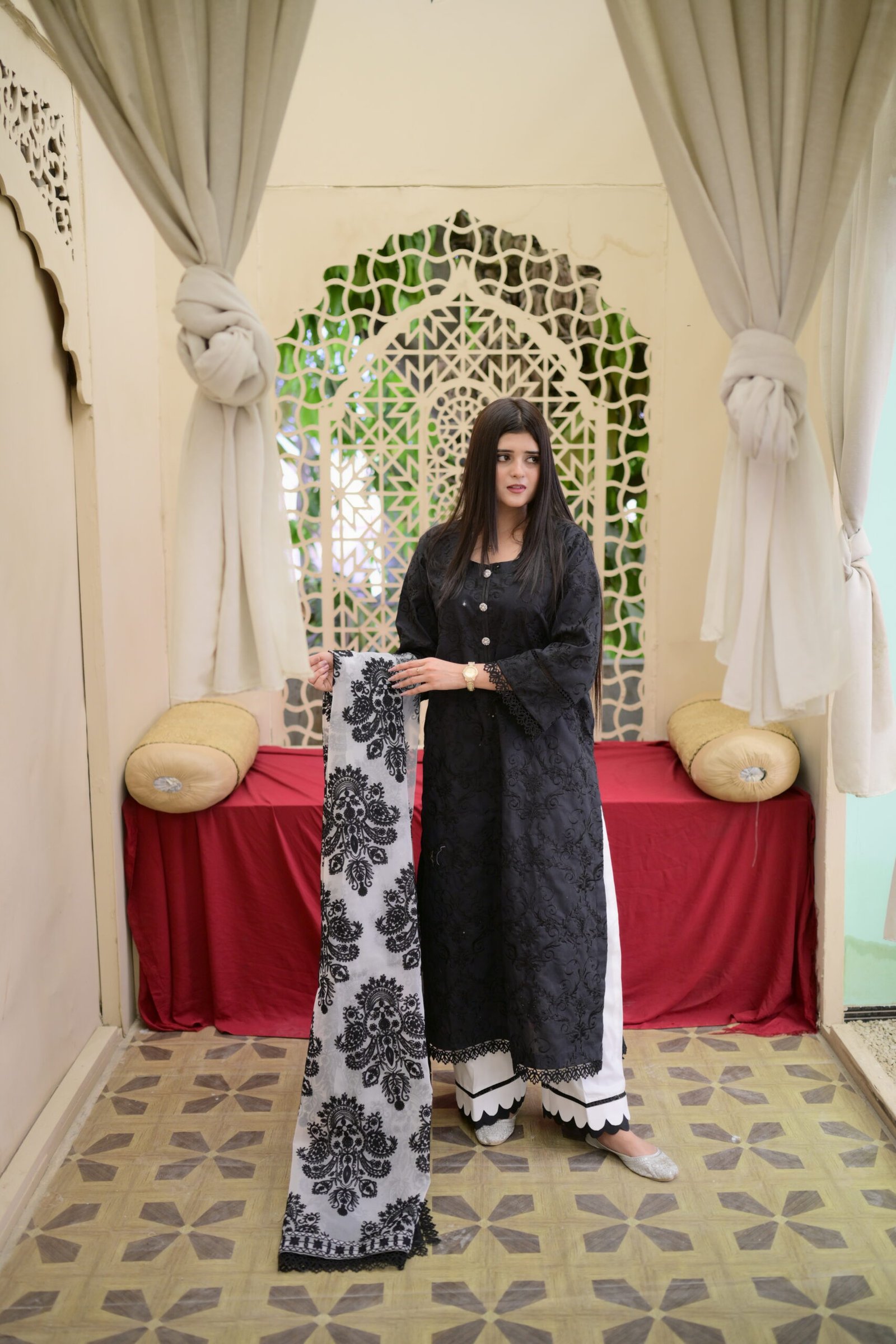 Chikankari Embroidered 3-Piece Suit