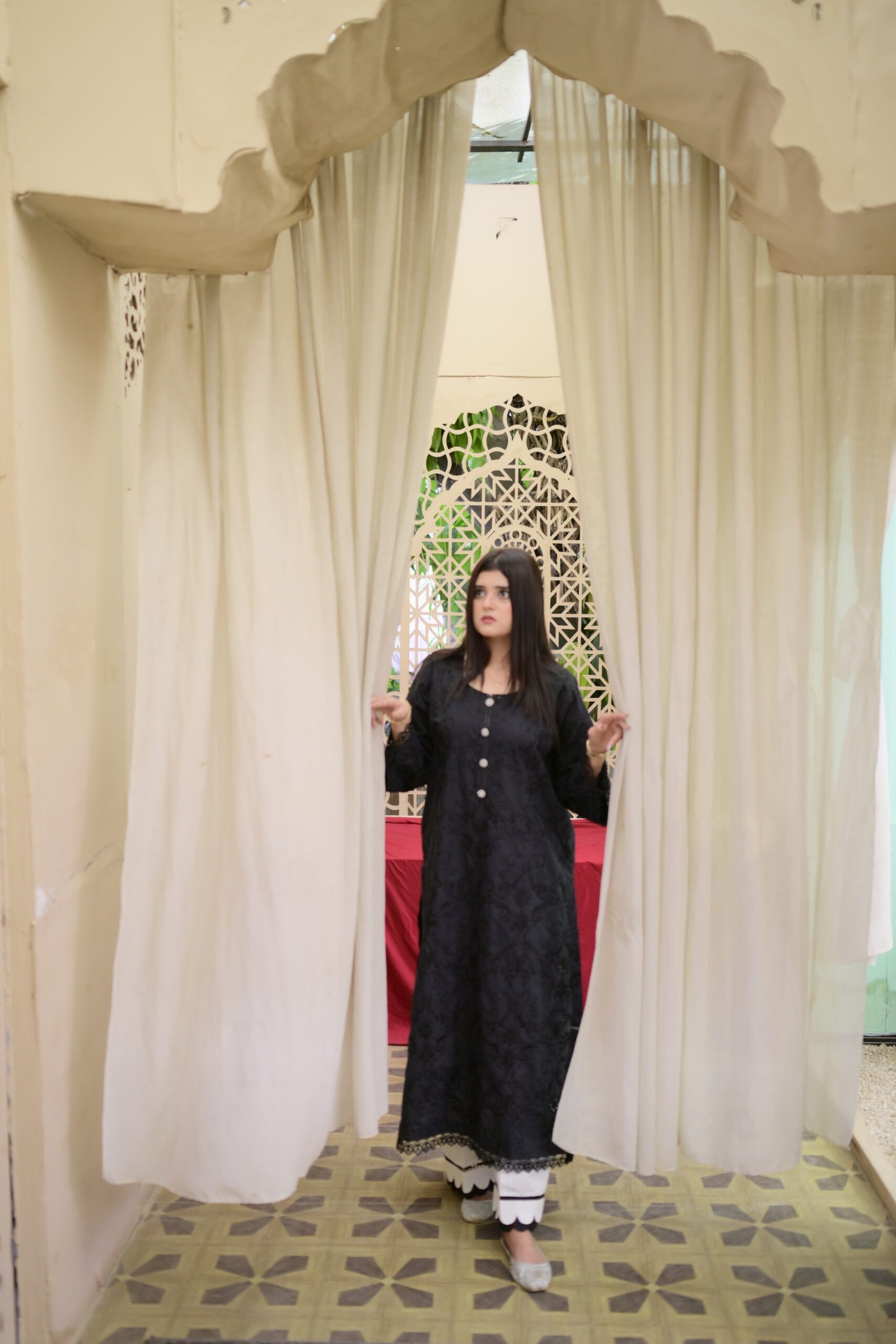 Chikankari Embroidered 3-Piece Suit